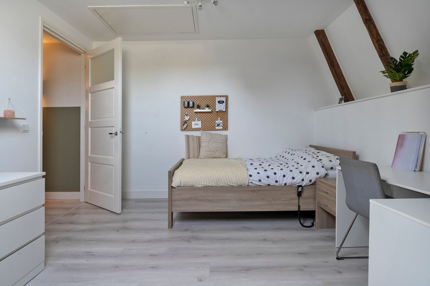 Photo 34 of Veldweg 3