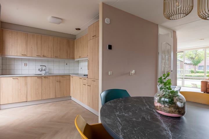 Foto 9 van van Doesburglaan 82