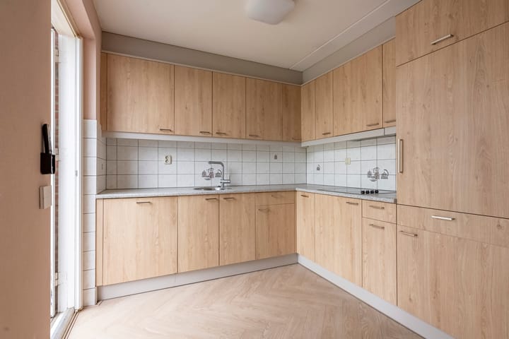 Foto 10 van van Doesburglaan 82