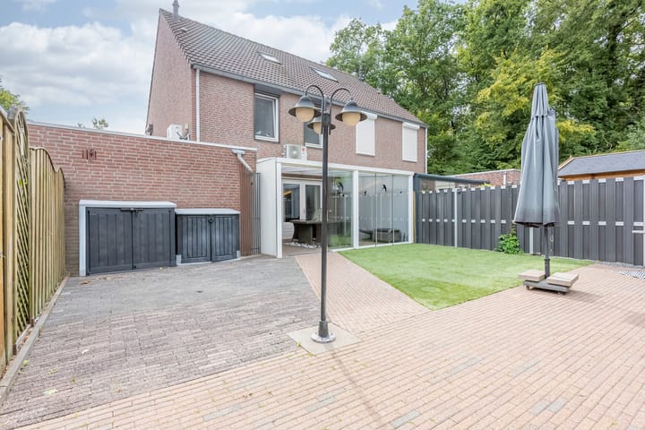 Foto 19 van van Doesburglaan 82