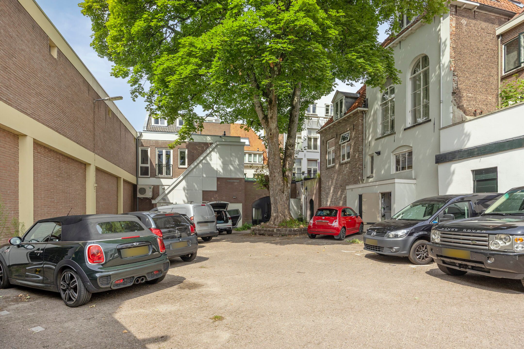 Foto 6 van Lange Bisschopstraat 14-C