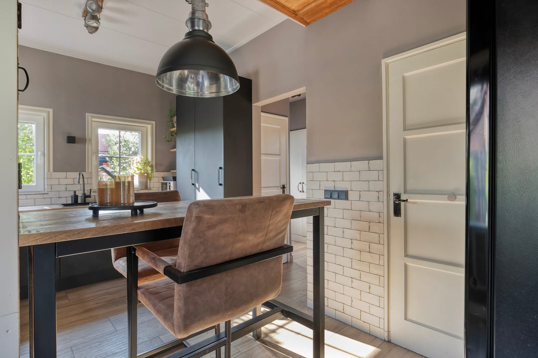 Photo 13 of Burg. Verplankeplein 12