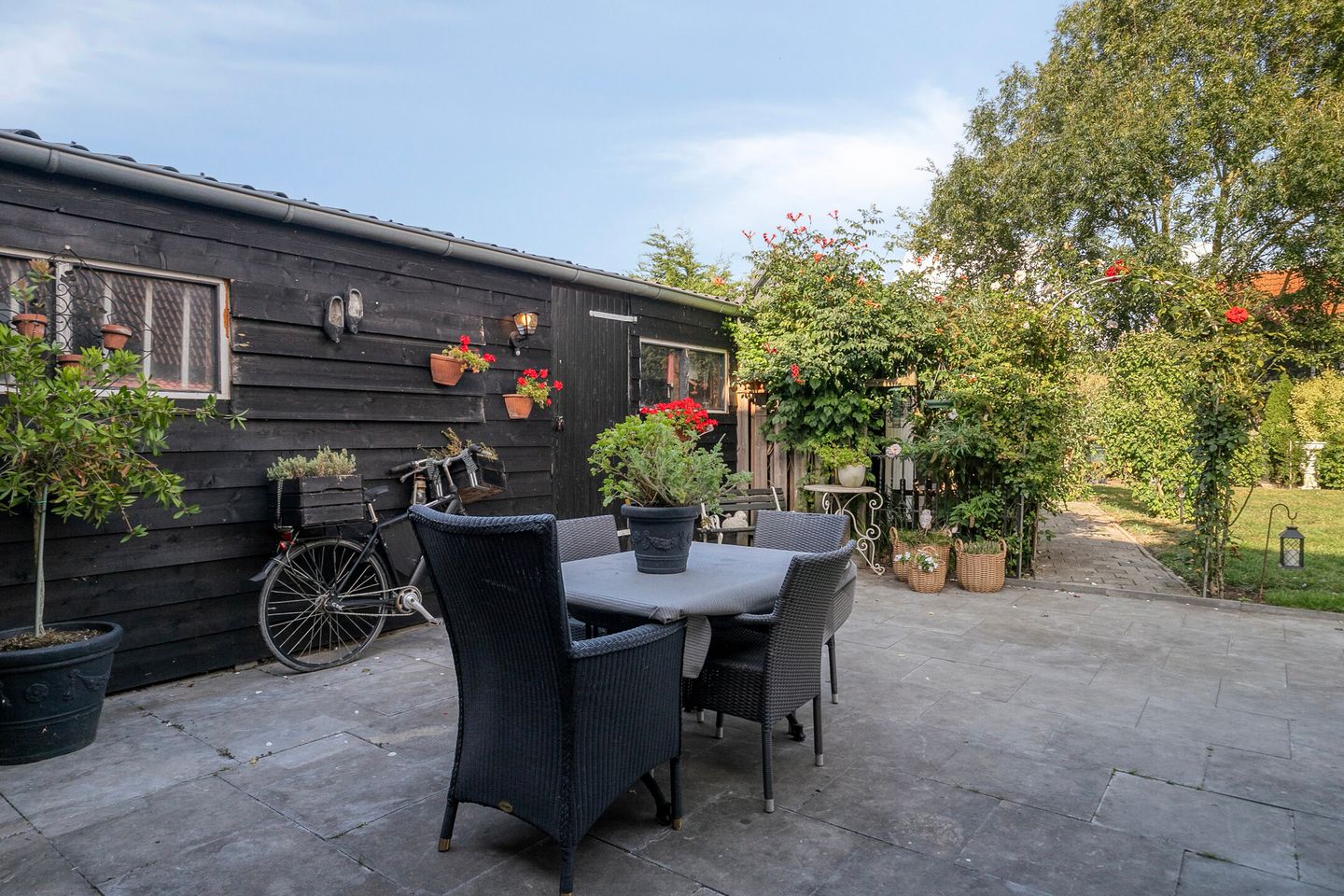 Photo 25 of Burg. Verplankeplein 12