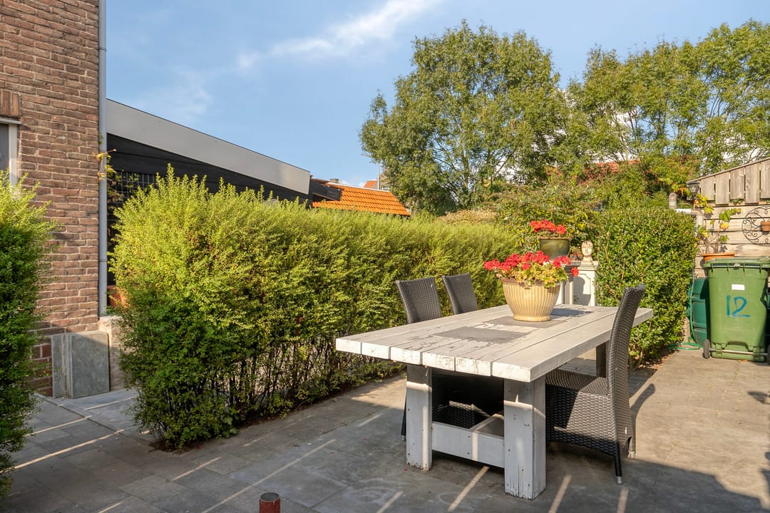 Photo 32 of Burg. Verplankeplein 12