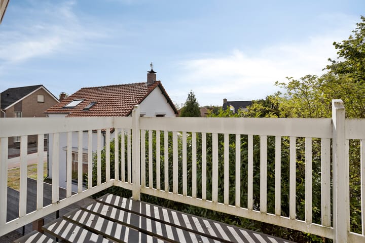 Photo 29 of Julianastraat 78