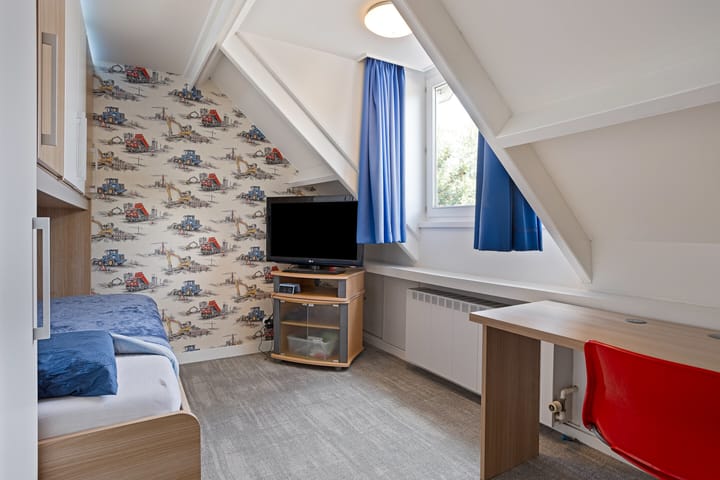 Photo 34 of Julianastraat 78