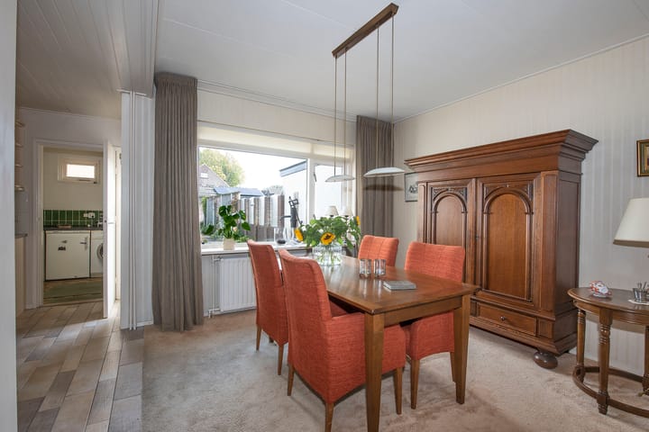 Foto 12 van Emmastraat 39