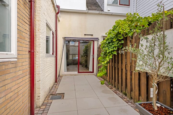 Foto 28 van Ludolf Bakhuizenstraat 15