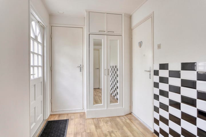 Foto 17 van Ludolf Bakhuizenstraat 15