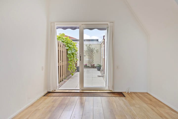 Foto 13 van Ludolf Bakhuizenstraat 15