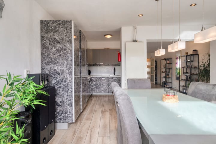 Foto 10 van Calsstraat 80