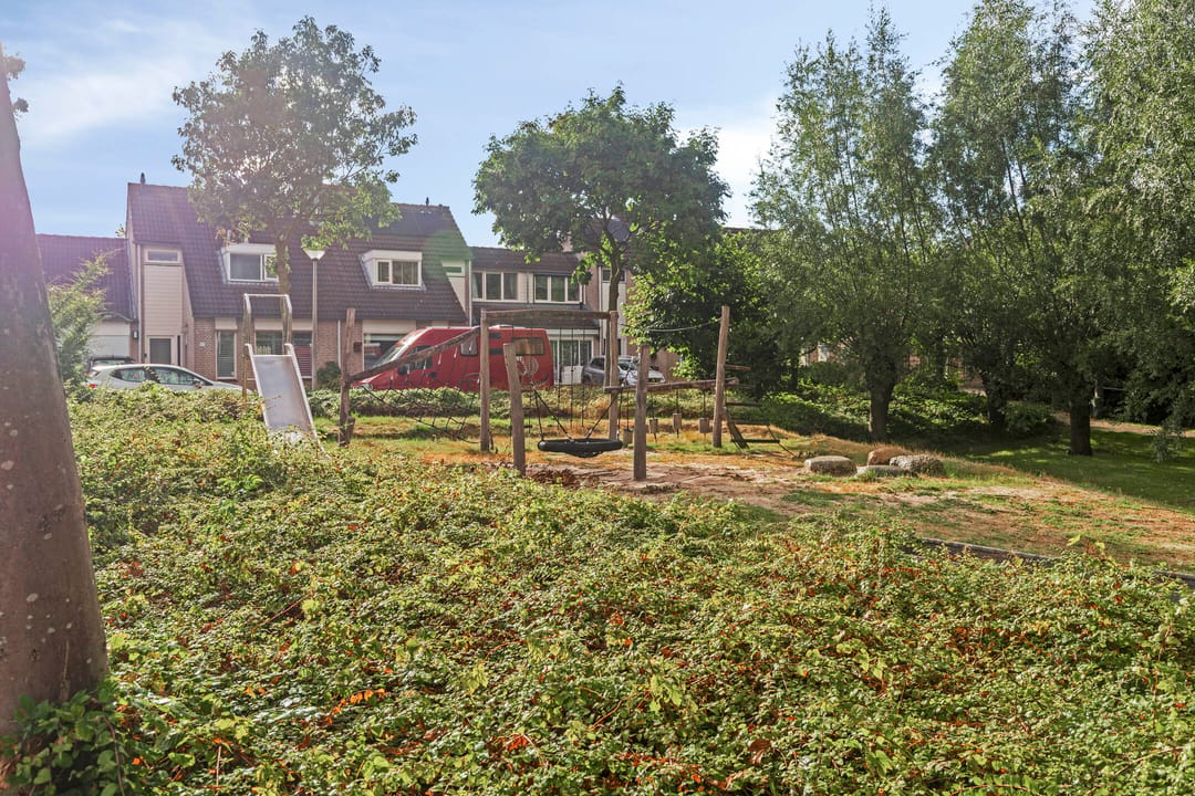 Photo 37 of Calsstraat 80