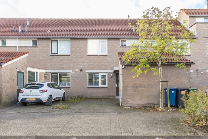 Foto 2 van Henriëtte Roland Holststraat 5