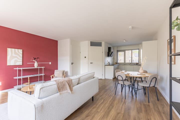 Foto 6 van Henriëtte Roland Holststraat 5