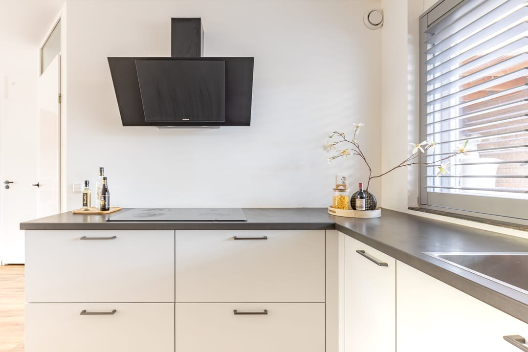 Foto 13 van Henriëtte Roland Holststraat 5