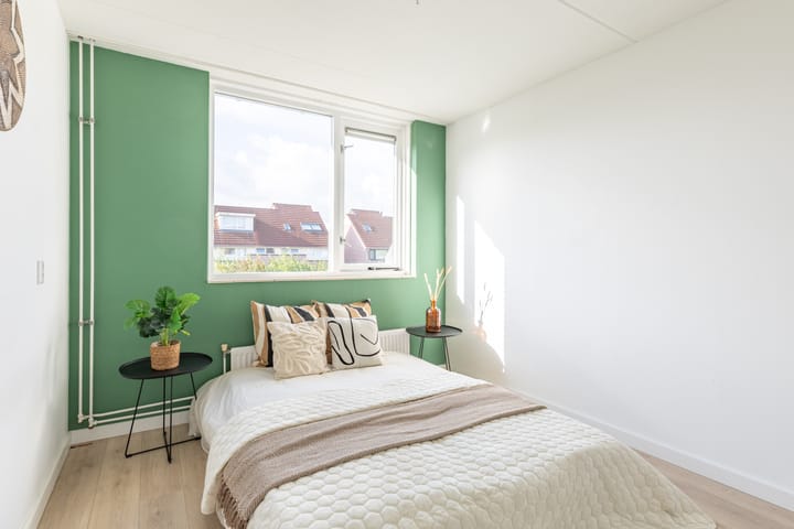 Foto 17 van Henriëtte Roland Holststraat 5