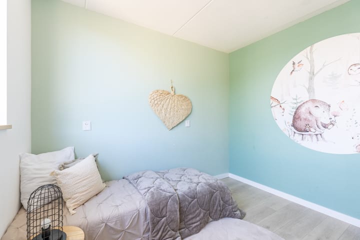 Foto 26 van Henriëtte Roland Holststraat 5