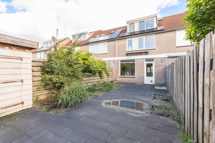 Foto 40 van Henriëtte Roland Holststraat 5