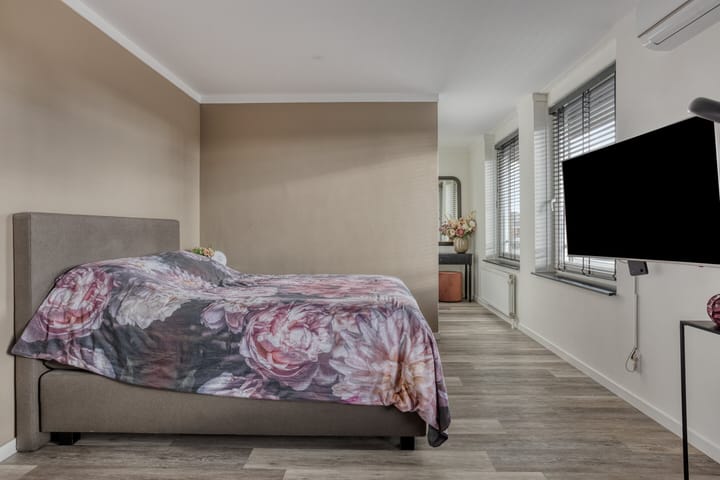 Foto 4 van Lagunesingel 86