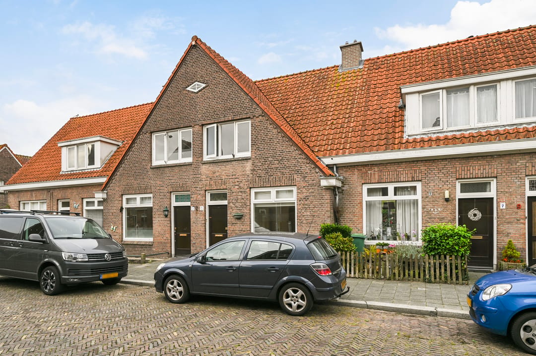 Foto 1 van Emmastraat 5