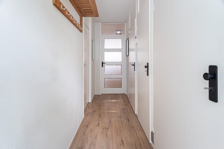 Foto 8 van Veerplein 122