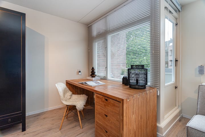 Foto 15 van Veerplein 122