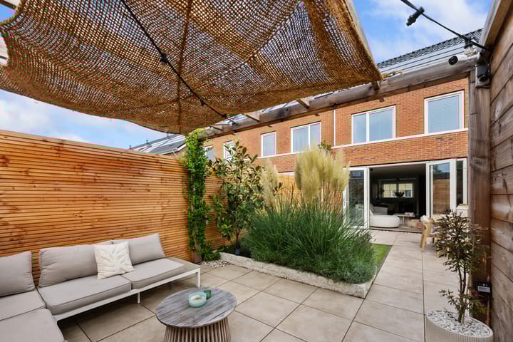 Photo 39 of Karlberg 12