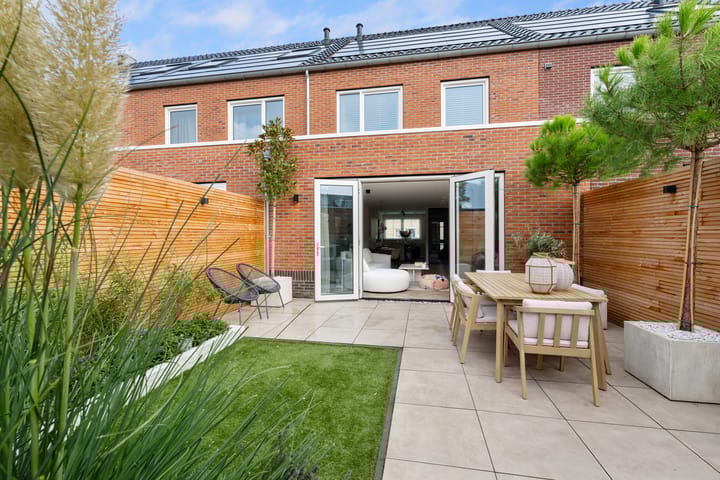 Photo 40 of Karlberg 12