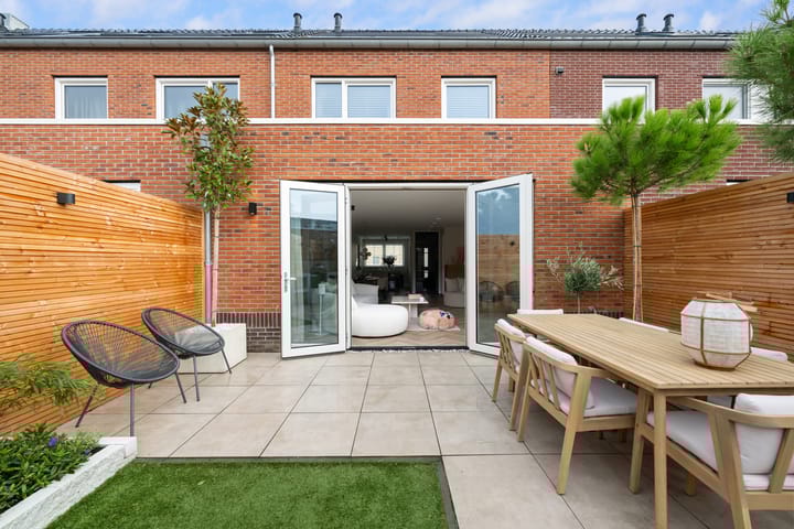 Photo 41 of Karlberg 12