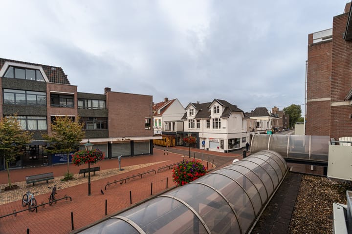 Foto 17 van Veerplein 122