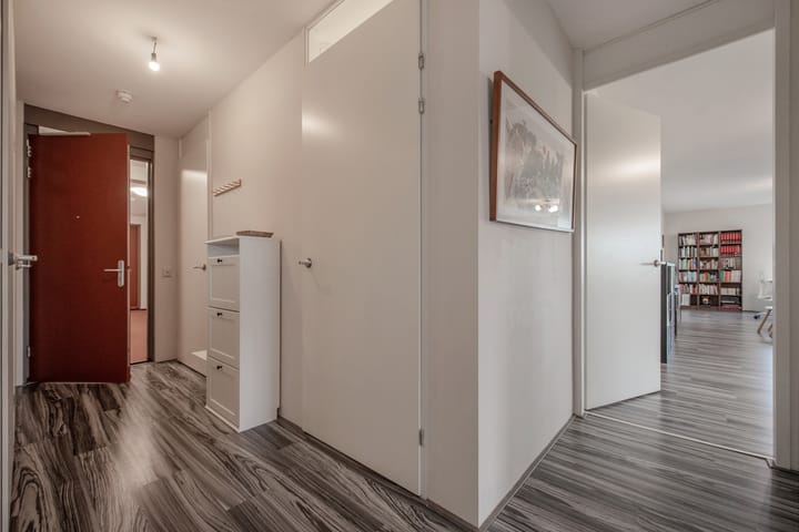 Photo 9 of Van Embdenstraat 94