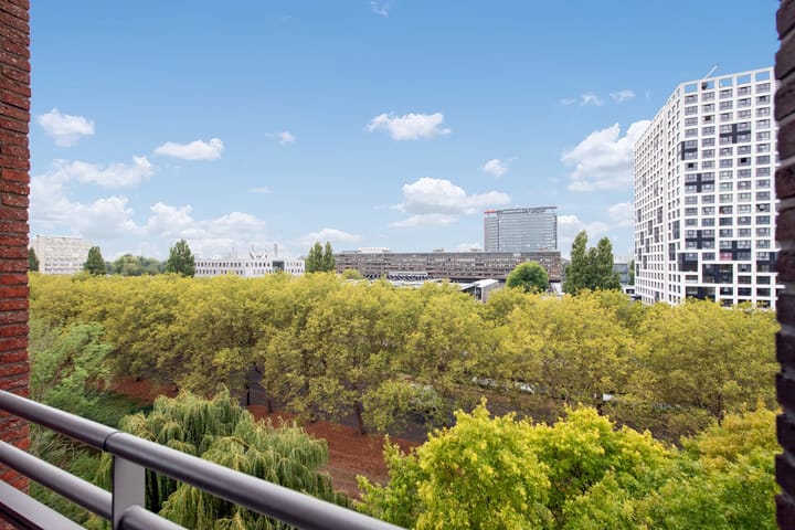 Photo 22 of Van Embdenstraat 94