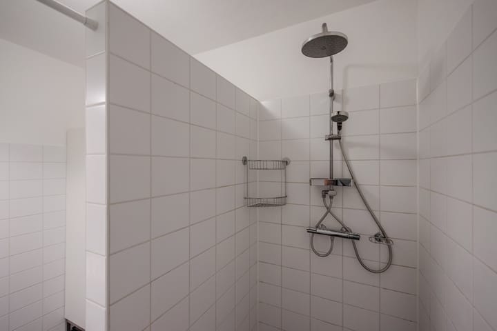 Photo 29 of Van Embdenstraat 94