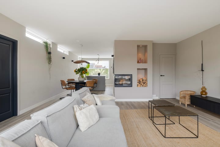 Photo 20 of Miniawier 10