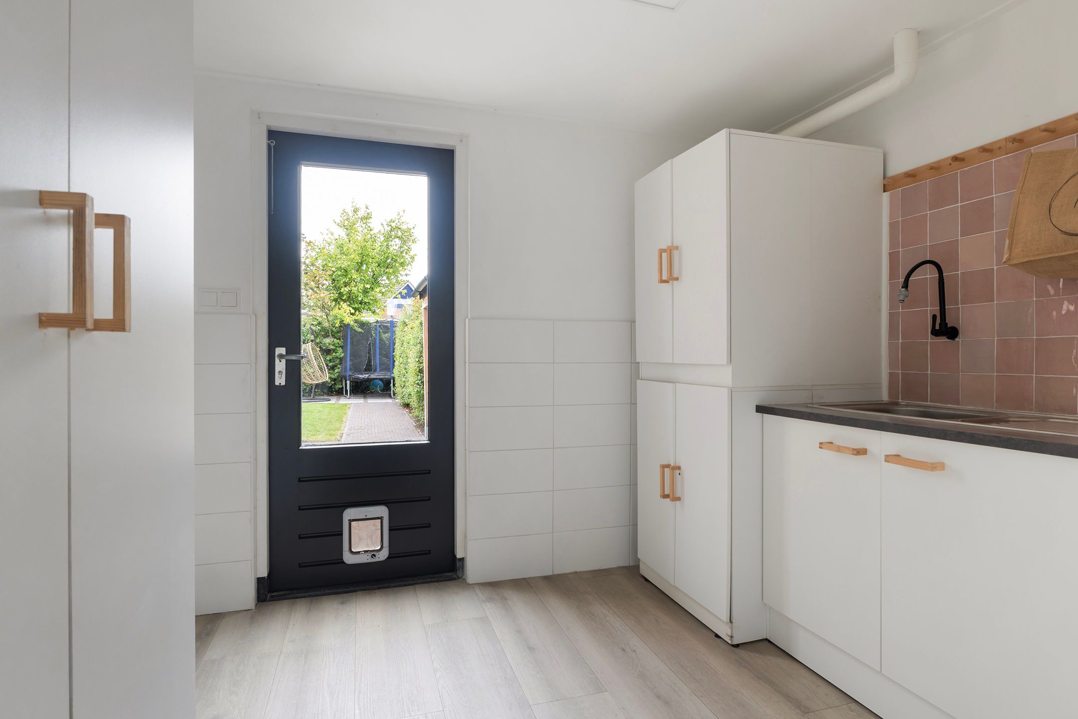 Foto 27 van Miniawier 10