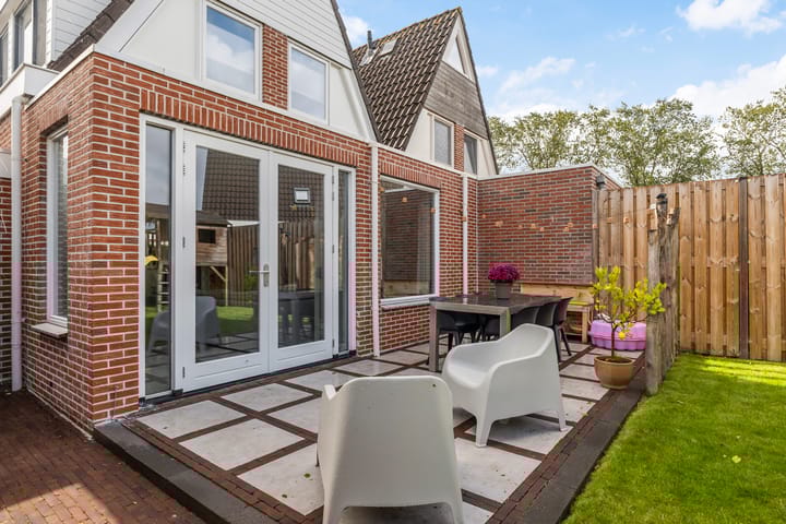 Photo 32 of Miniawier 10