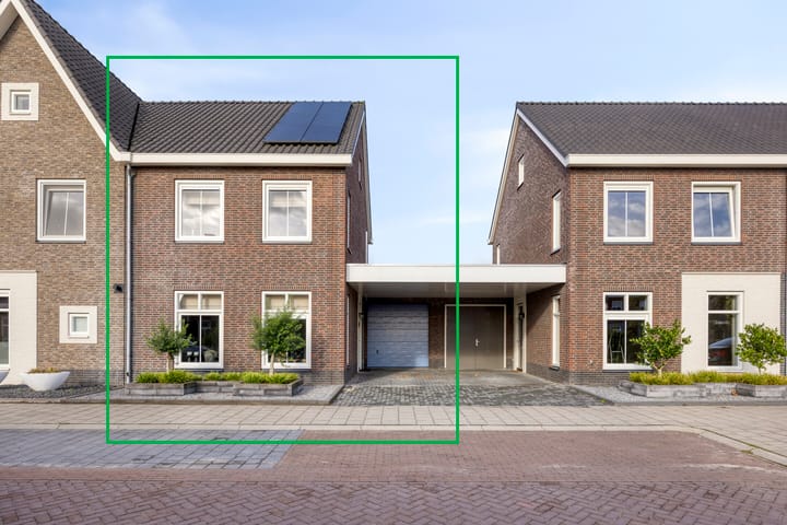 Photo 1 of Blazoenlaan 1-A