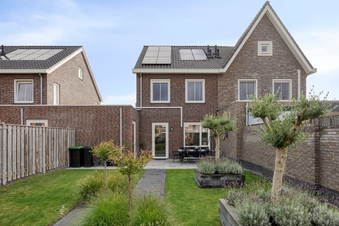 Foto 2 van Blazoenlaan 1-A