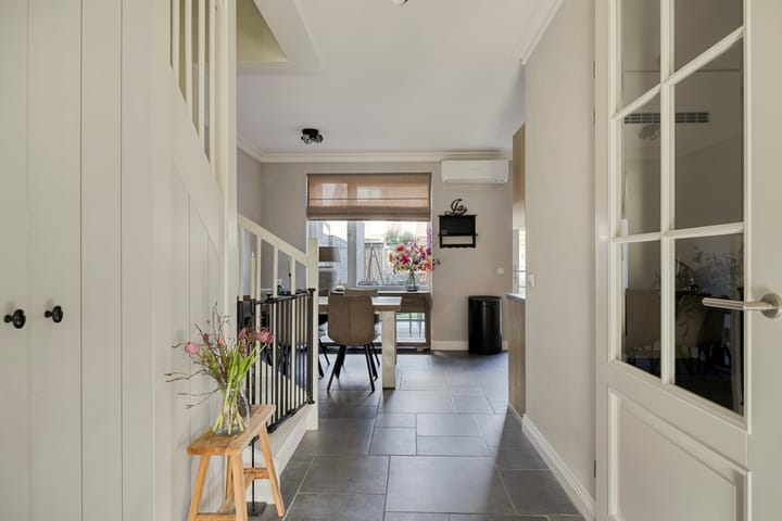 Photo 7 of Blazoenlaan 1-A