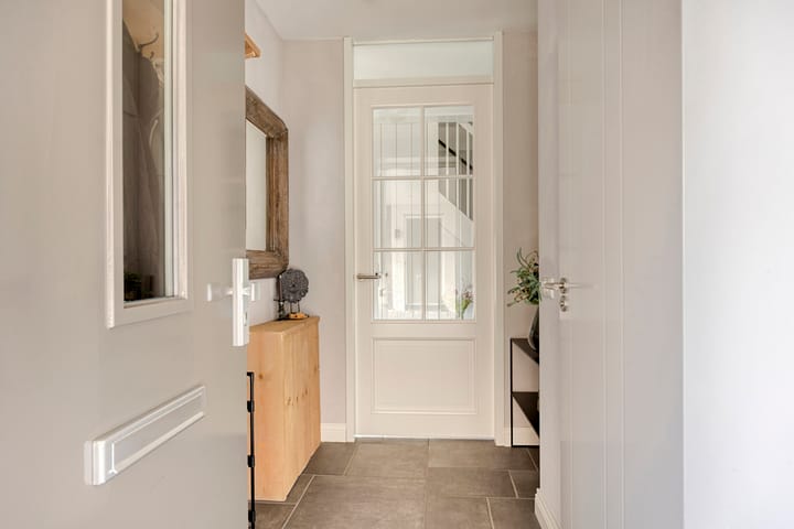 Photo 13 of Blazoenlaan 1-A