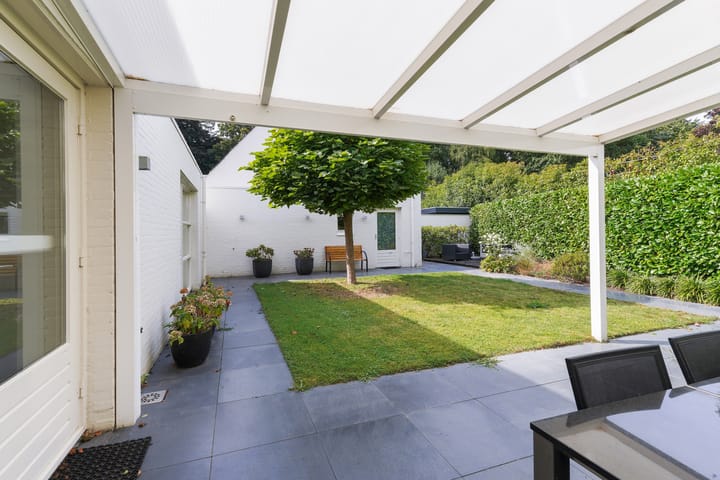 Photo 52 of Kasteel Rhoonhof 1