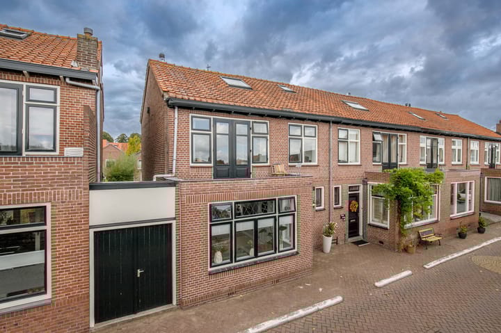 Foto 2 van Havenstraatse Wal 2-G