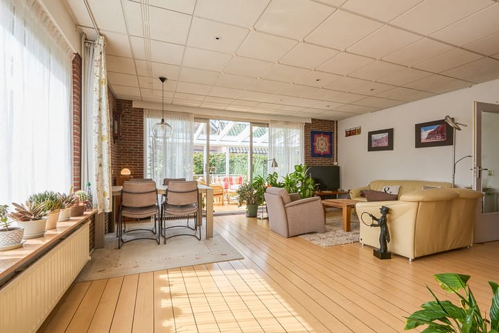 Foto 21 van H.M. van Randwijklaan 15