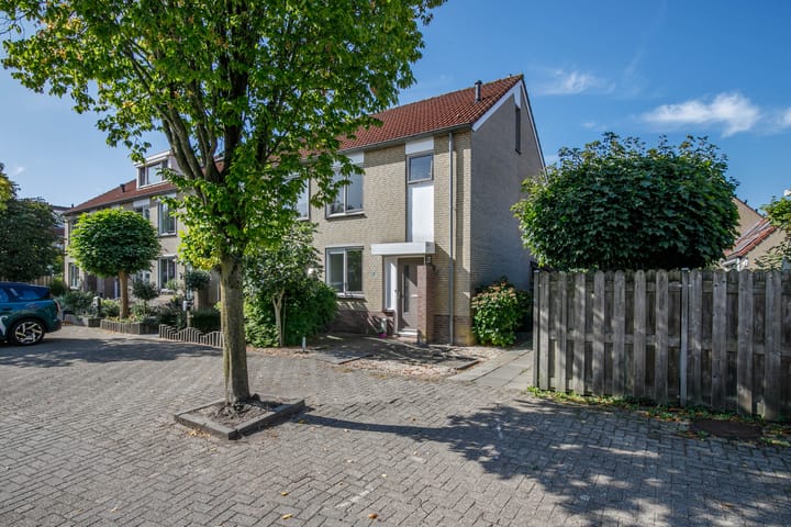 Foto 5 van Kastanjestraat 1