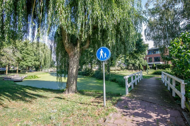 Foto 30 van Kastanjestraat 1