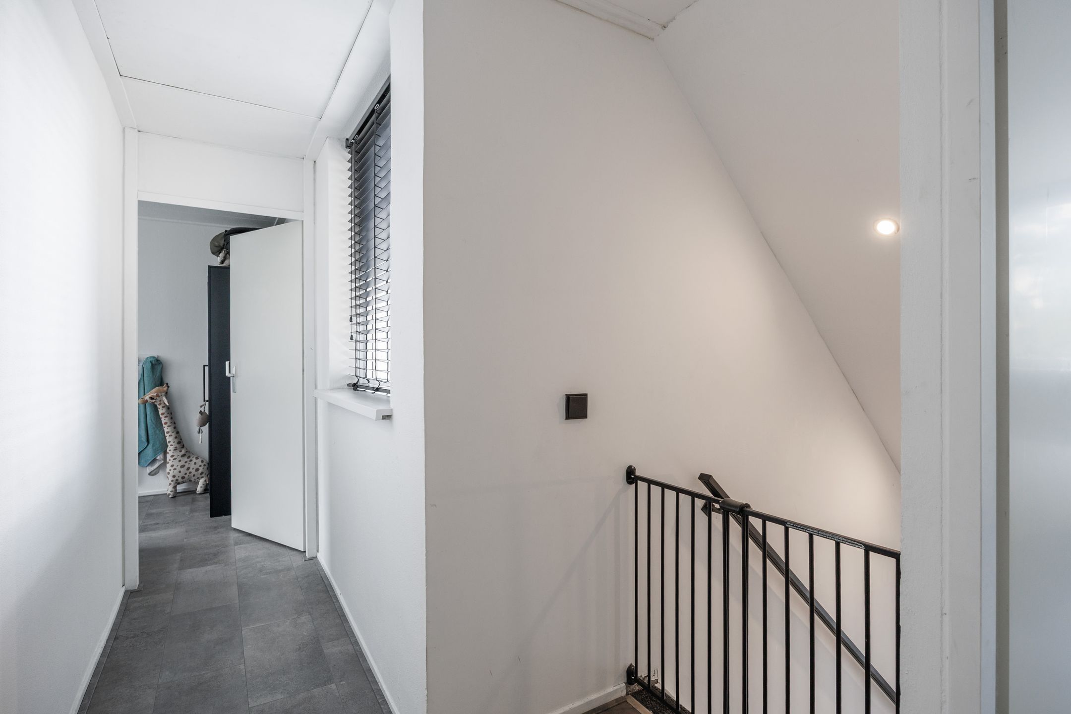 Foto 18 van Ten Oeverlaan 109