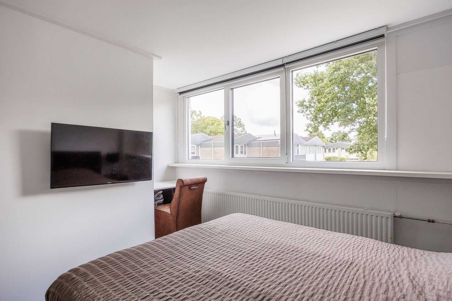 Foto 20 van Ten Oeverlaan 109