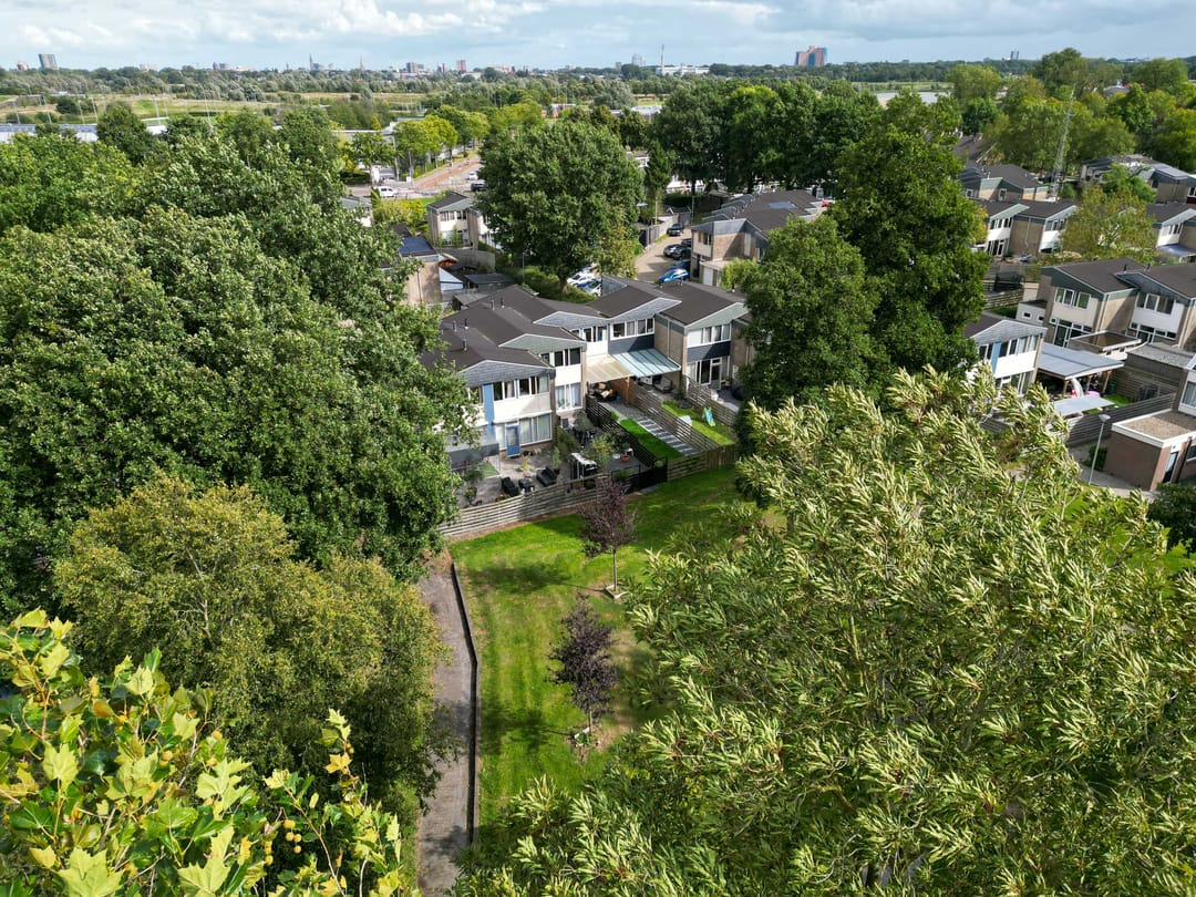 Foto 31 van Ten Oeverlaan 109