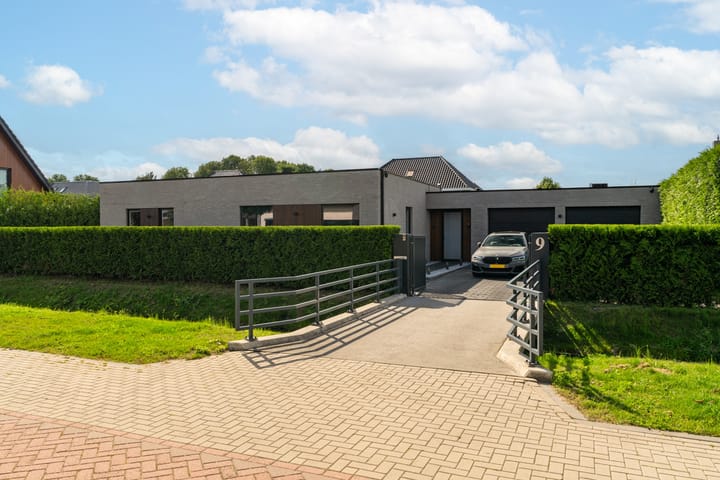 H.J.M. Wiegersmastraat 9