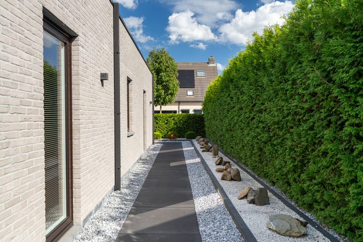 Photo 39 of H.J.M. Wiegersmastraat 9